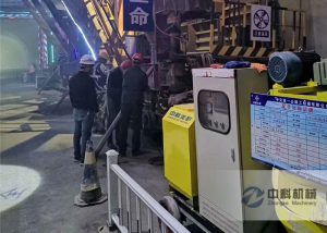 中交一公局拱顶带模草莓视频网站APP污污施工现场